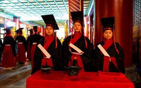 九州同袍桥山共聚 千载礼乐帝陵重光